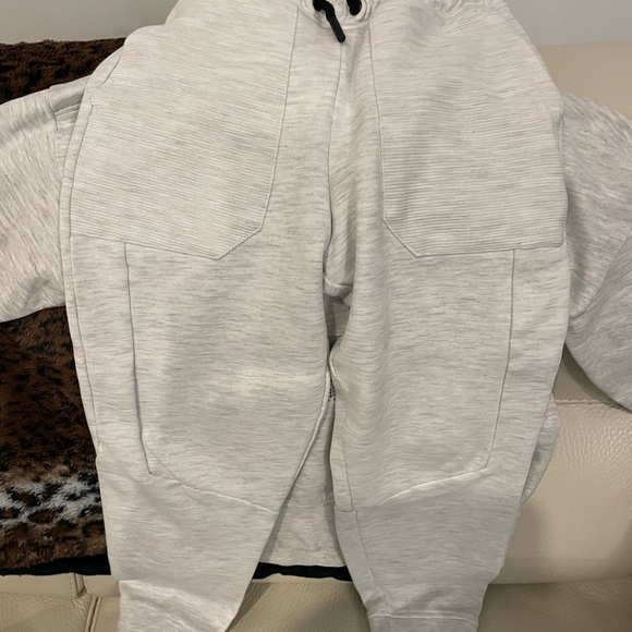 Polo and Zara boys 8-9 yrs - Picture 9 of 14